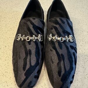 Men's Black Patterned Loafers with Silver Detail